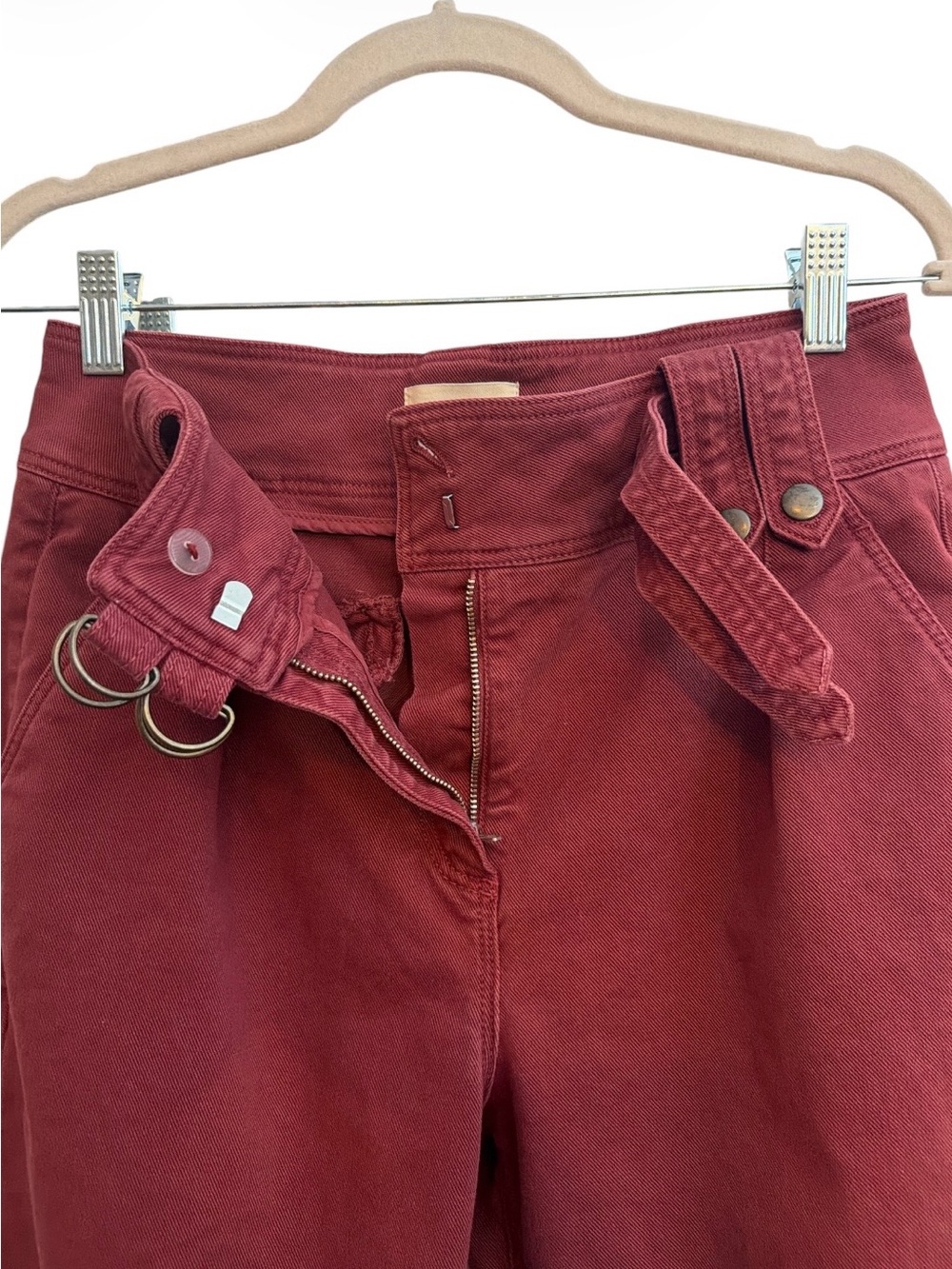 Sézane High-Waist Double-Buckle Leon Trousers — Dusty Mauve (Lie De Vin) - Picture 11 of 16